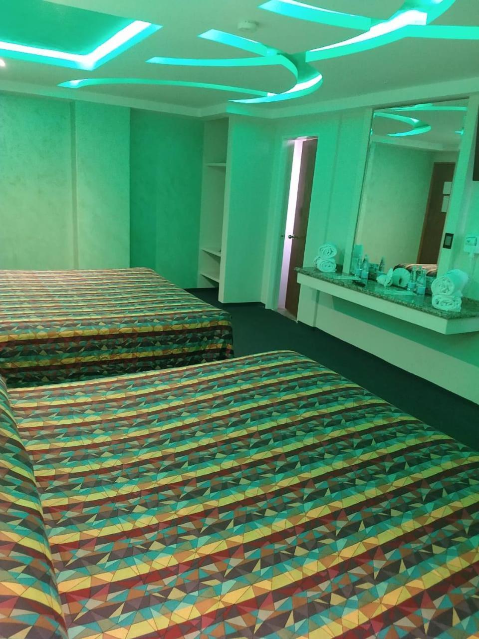Hotel Siesta Del Sur Мехико Экстерьер фото